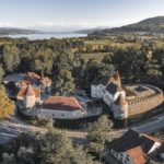 csm_luftaufnahme-schloss-hallwyl-seetal-tourismus-nico-hess_65840d6bf1