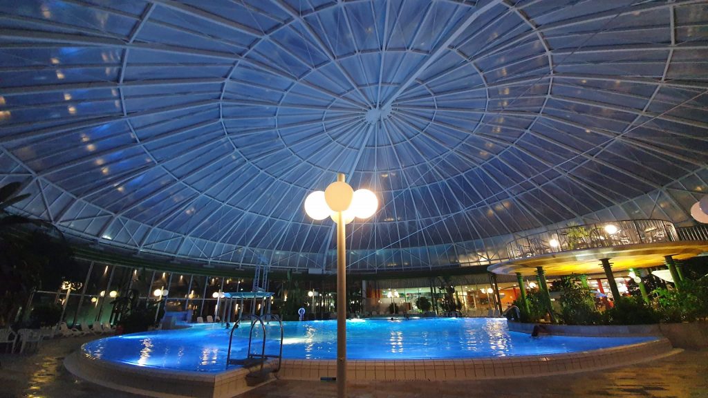 20200208_221105-scaled