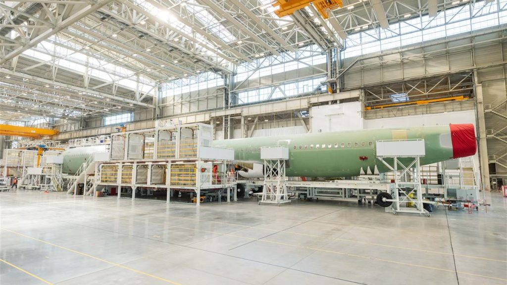 A321neo-Final-Assembly-line-AI-STO-1080-010R