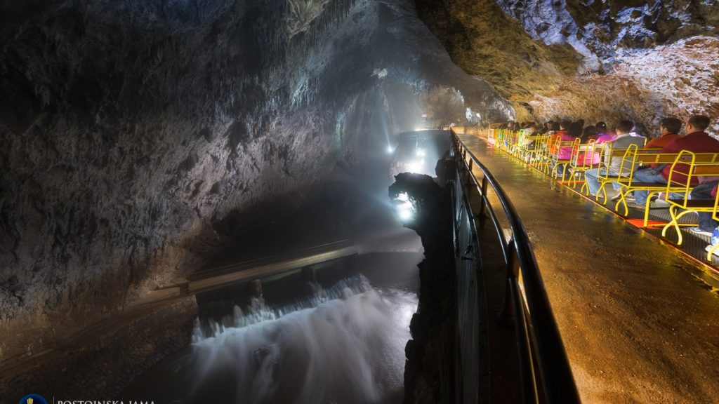 Adelsberger Grotten Pivka river (11662_Iztok Medja)