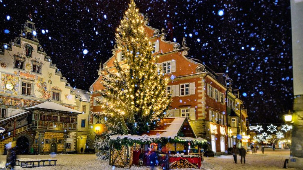 Lindau_Tannenbaum-Rathaus_