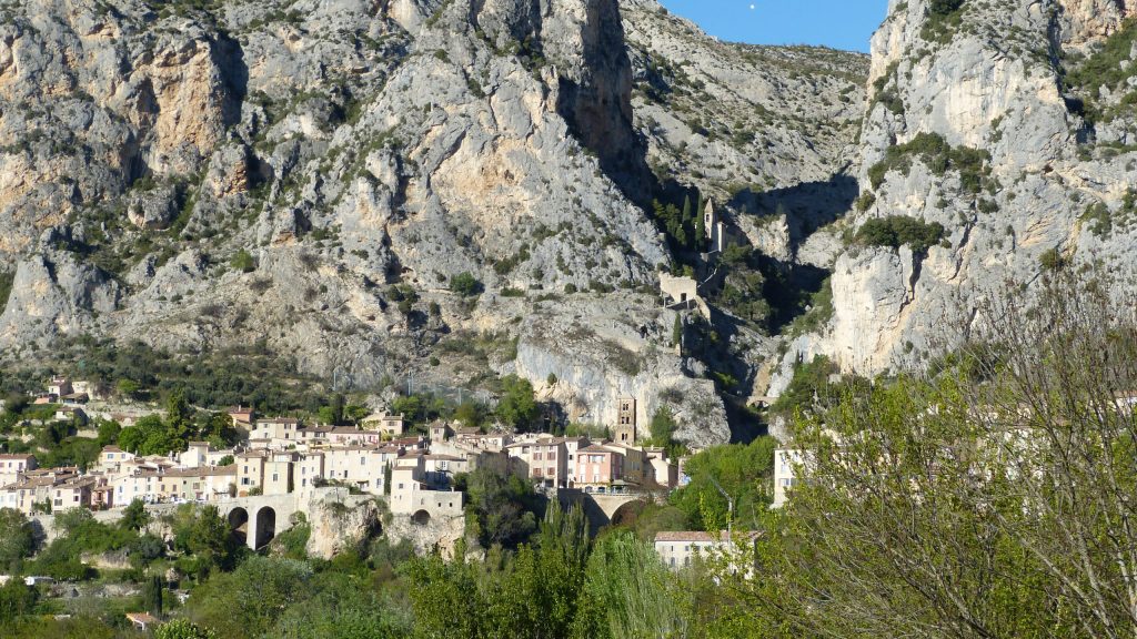 Moustiers