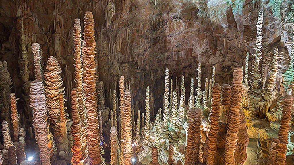 STALAGMITES_17