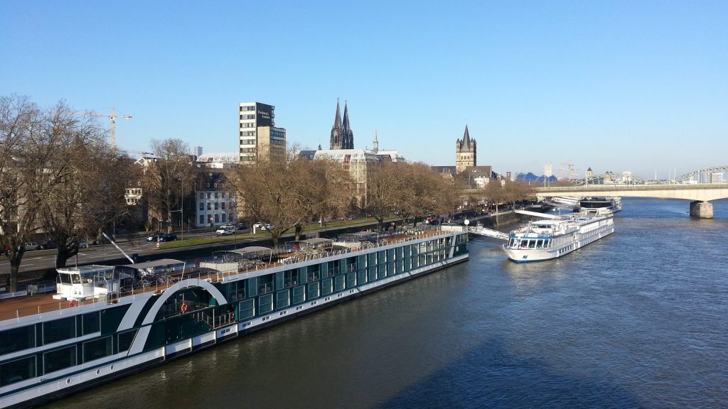 cologne-582631-1-scaled