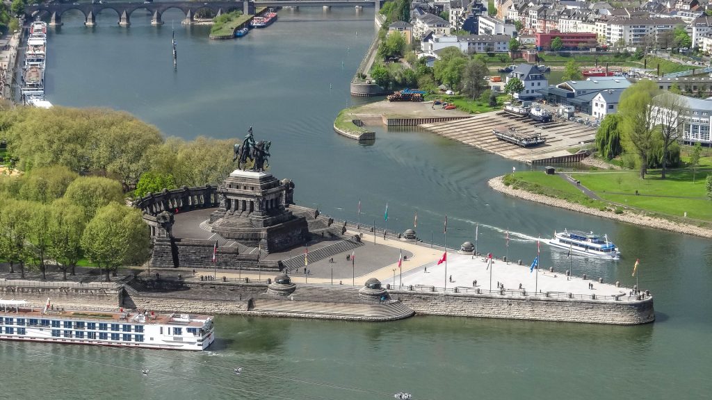 deutsches-eck-2254666_1920
