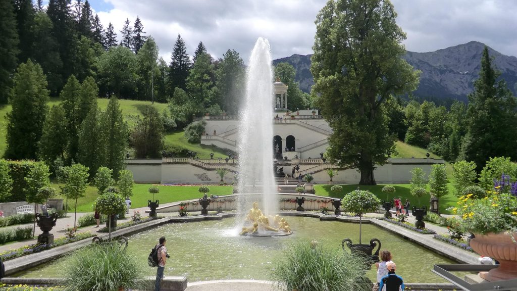 linderhof-palace-3347240_1920
