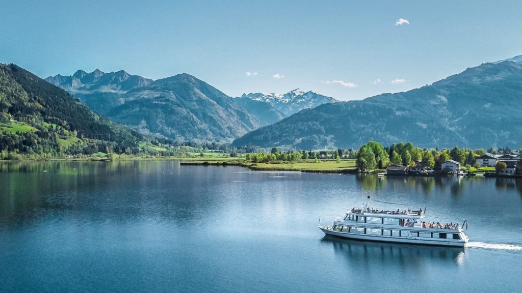 schiff-in-zell-am-see