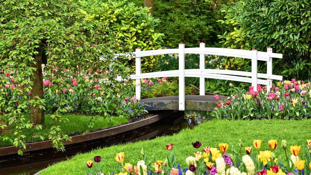 wooden-bridge-3344449_1920