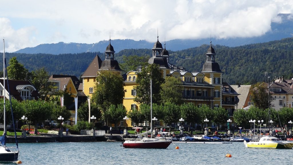 worthersee-330038_1920